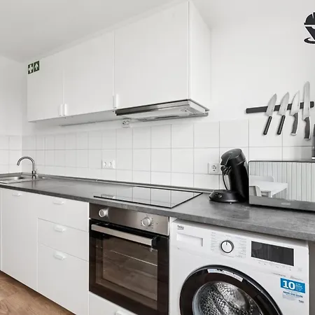 Apartament Monteur - Fuer Bis Zu 6 Personen In 63452 - Hu13 Hanau
